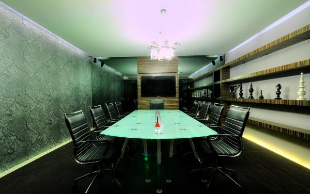 Citrus Sukhumvit 13 Nana Bangkok by Compass Hospitality