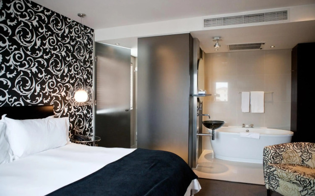 Colosseum Hotel