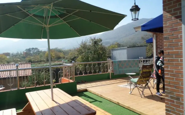 Gyeongju Chueoksogui Pension