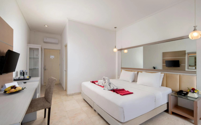 Royal Hotel and Villa Trawas – Guest Rooms – Trawas