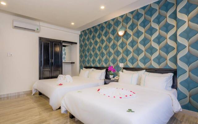 La Maison Da Nang Beach