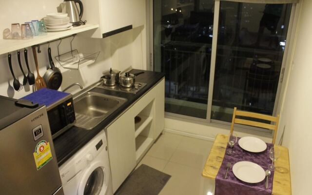 Highrise Cityview Aspire Condo Gym Pool