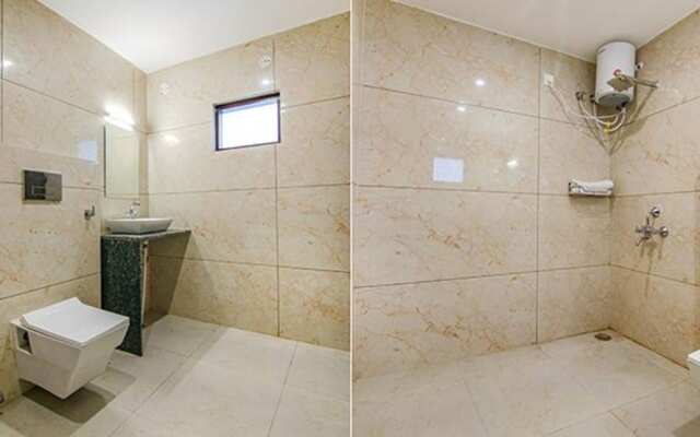 Fabhotel Shri Krishna Residency