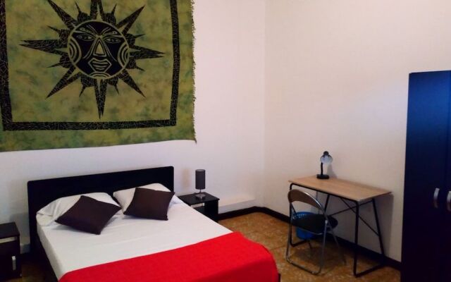 Tikay Cafe Hostel