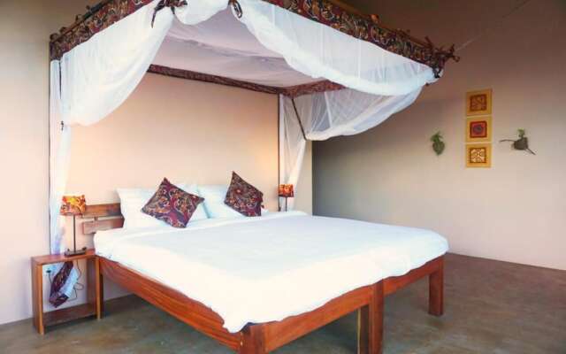 Kikonko Lodge
