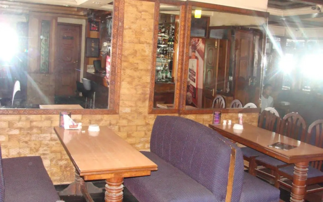 Hotel Abhinandan grand