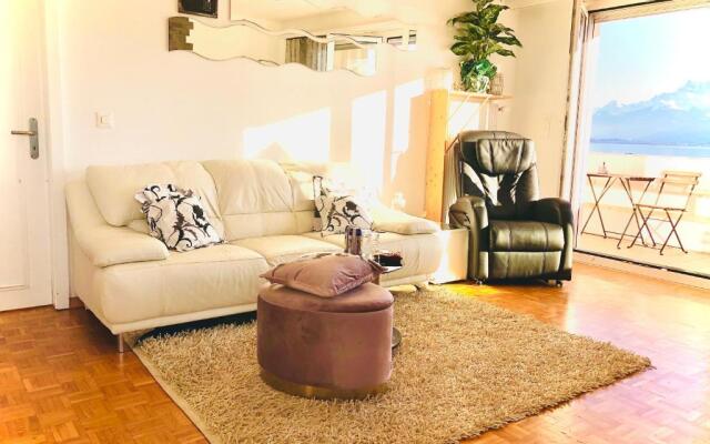 Spacious Apartment with Lake View | 35