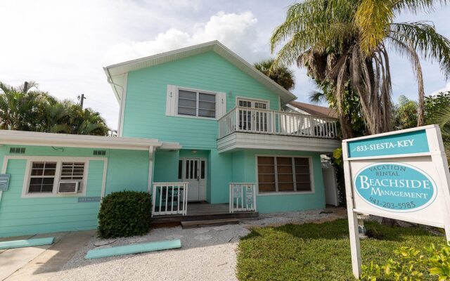 The Village House by Beachside Management