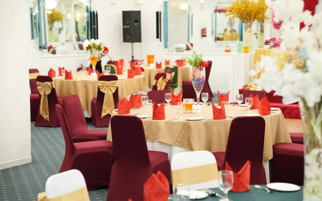 Nova Park Hotel