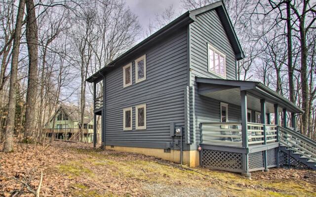 Wintergreen Home w/ Deck - Near Skiing & Hiking!