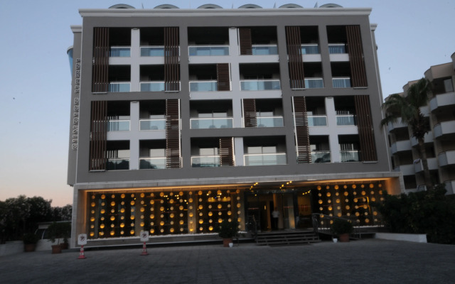 Sunrise Hotel