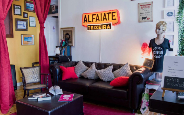 Alfama Patio Hostel