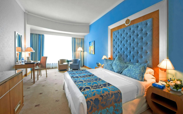 Golden Phoenix Hotel - Manila