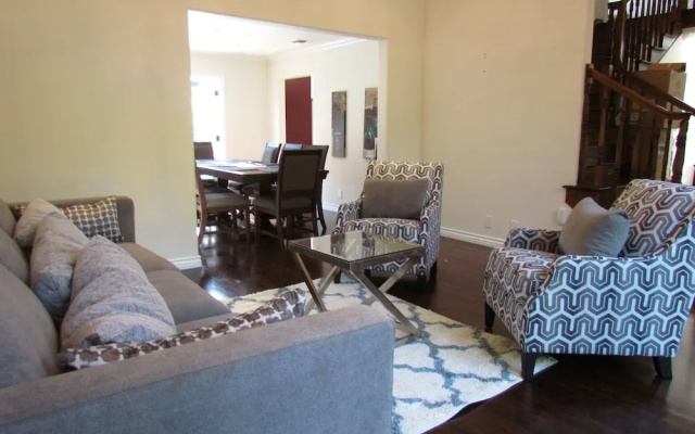 2 Floors House with Pool and Huge Relax