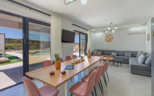 Luxurious Villa Micha - With 150m Pool
