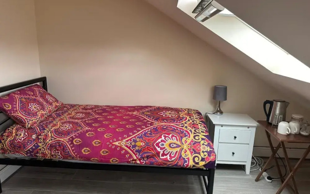 ELSARO Guest house