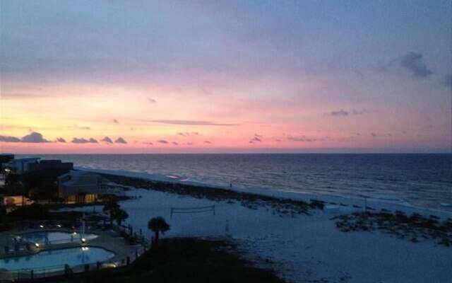 Emerald Isle Unit 406