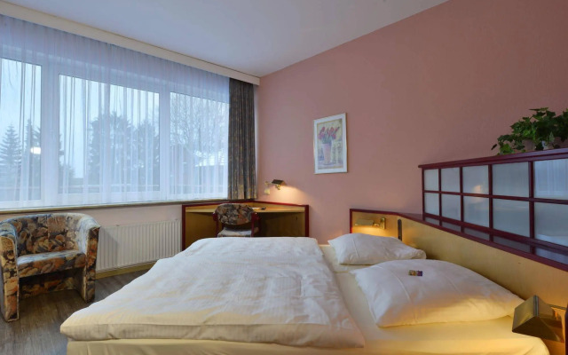 Greenline Hotel Holst
