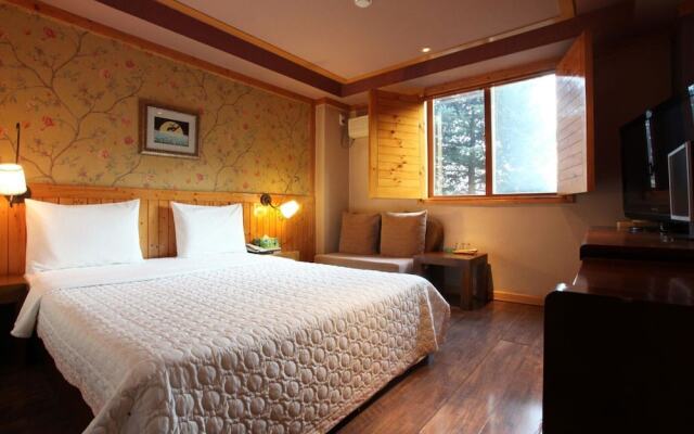 Pocheon Supsogui Gungjeon