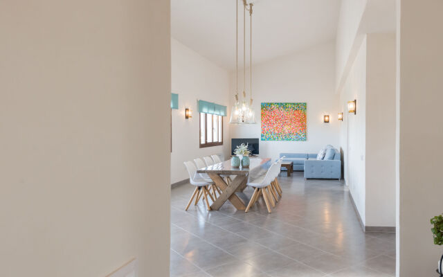 Holiday Home Sa Casa Rotja
