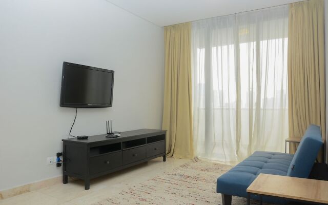 Great Choice 1BR at The Empyreal Apartment