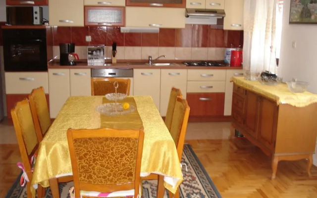 Apartment Meri