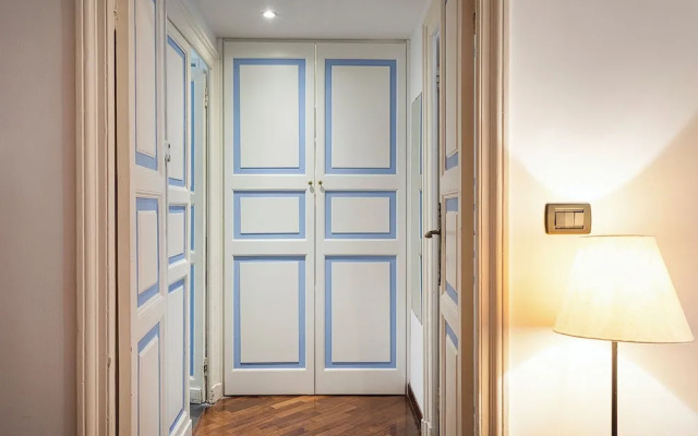 Santa Chiara Apartment