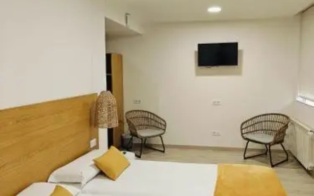 Pension-Albergue Lemos