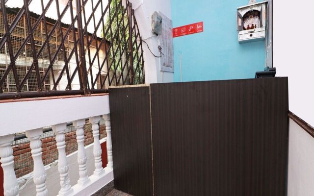 OYO 24489 Hotel Greenwood