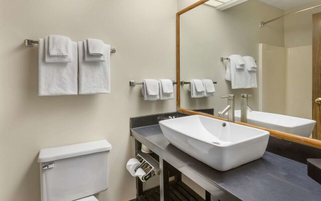 Quality Inn & Suites Fillmore I-15