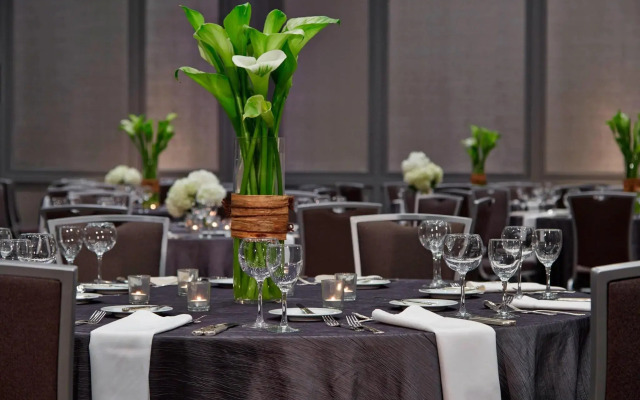 Renaissance Atlanta Waverly Hotel & Convention Center