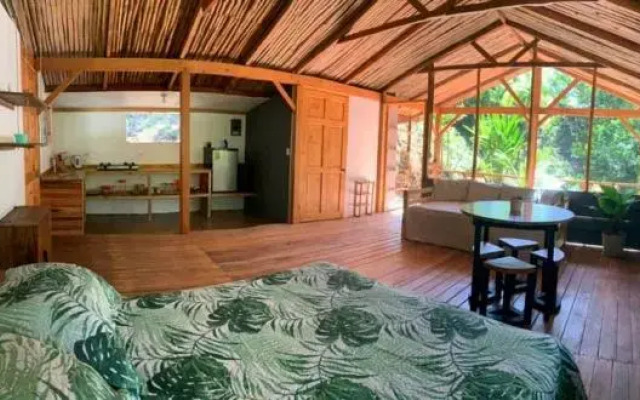 Private jungle “Loft del Rio” river access