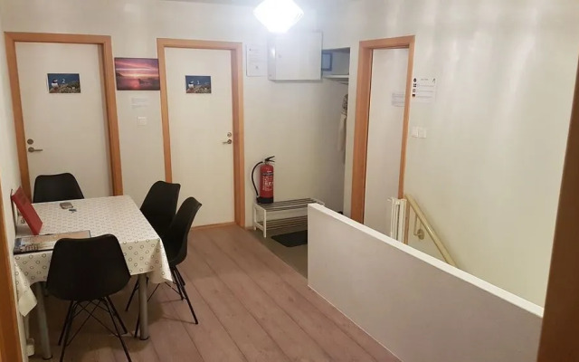 Puffin Palace Guesthouse