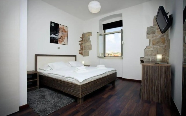Marmontova Luxury Rooms