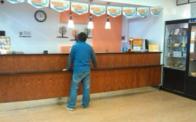 7 Days Inn Chongqing Shapingba Pedestrian Street High-speed Railway Station