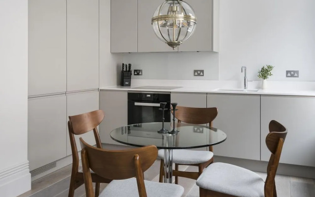 Elegant 2BR in West End by Sonder