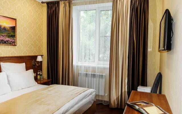 Hotel Fenix