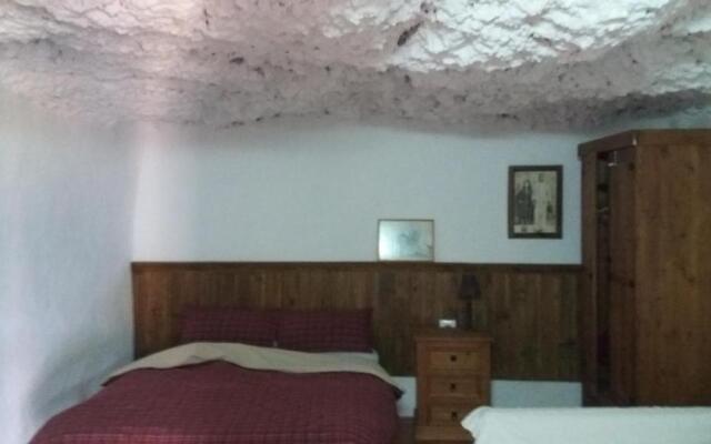 Casa Cueva Manuel y María