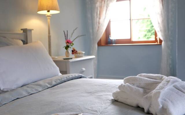 Lut's B&B