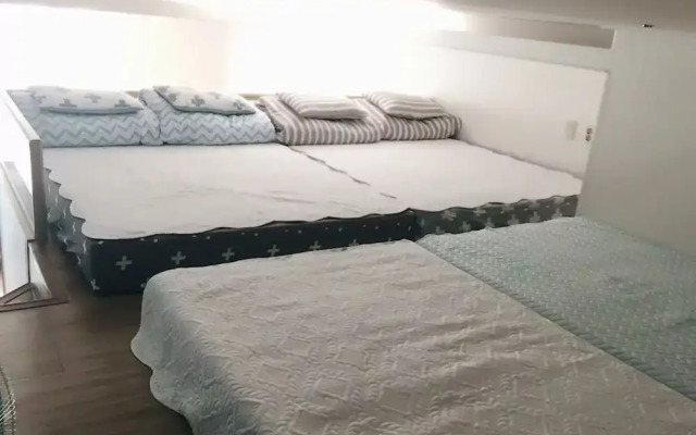Lee Apartment 1
