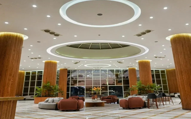 Eagles Downtown Zahabia & Beach Resort
