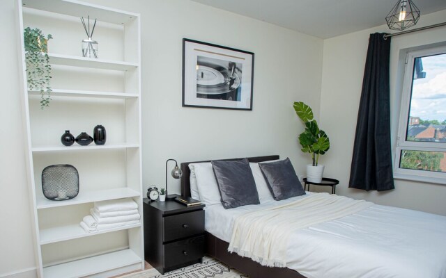 Nest Easy - Alpha House