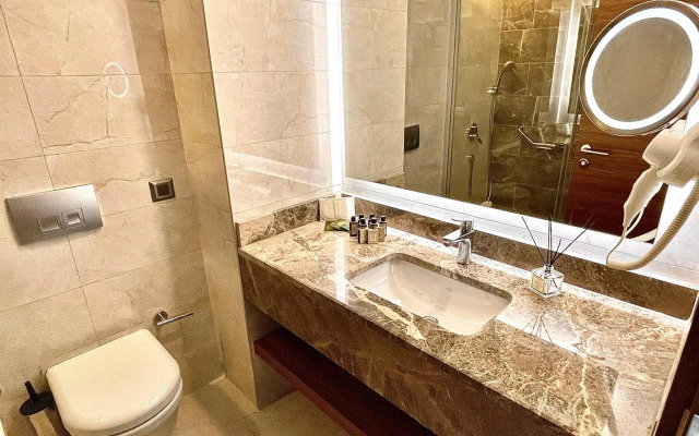 Turkmen Riverside Hotel