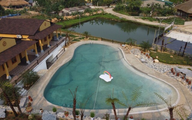 Sky Bay Lodge