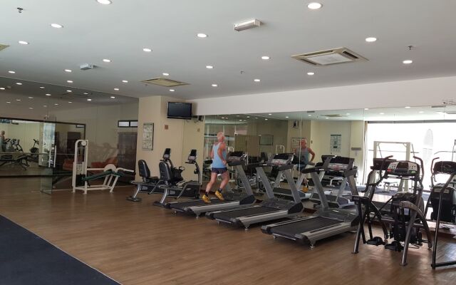 Bintang Service Suite at Times Square