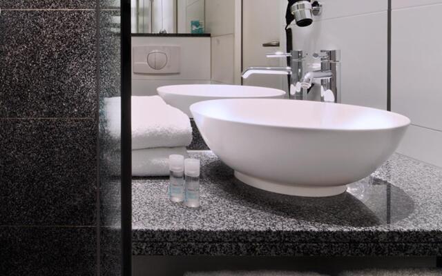 Motel One Hamburg Airport