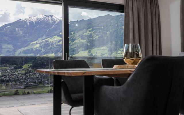 Grand Alpin Panorama Lodge Top 3