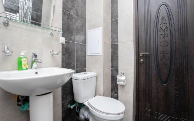 Stay inn Apartments on Mashtots Avenue 14