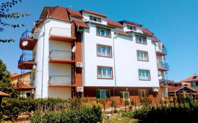 Apartments Ivelin