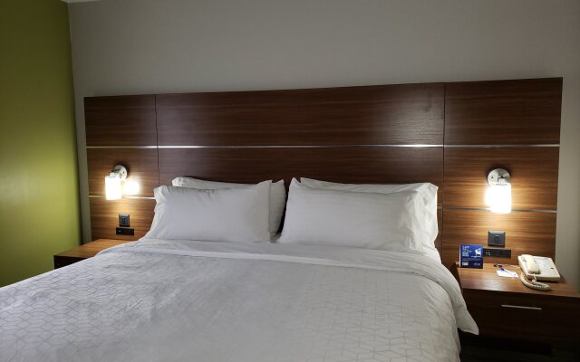 Holiday Inn Express Pigeon Forge/Near Dollywood by IHG